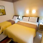 Dea Hotel 2002