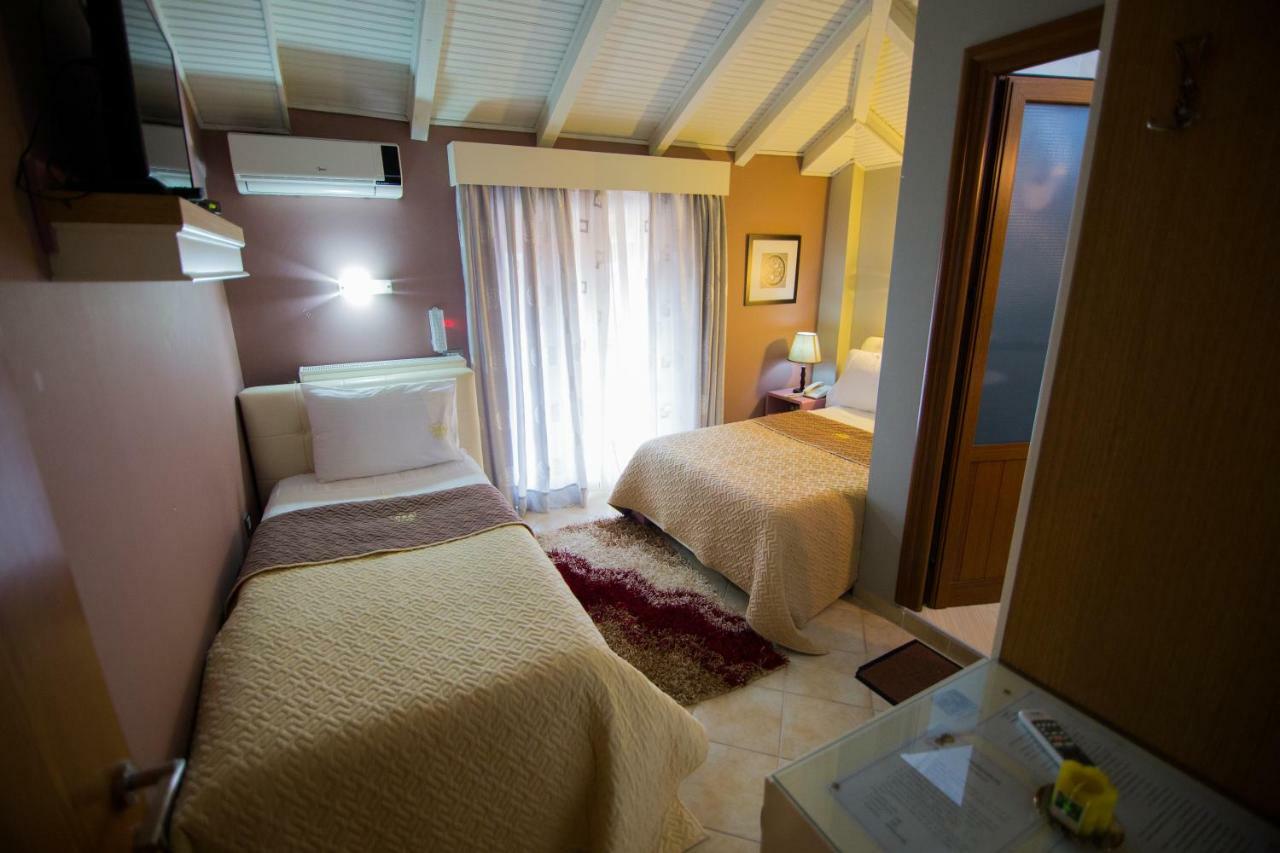Hotel Dea 2002 3*